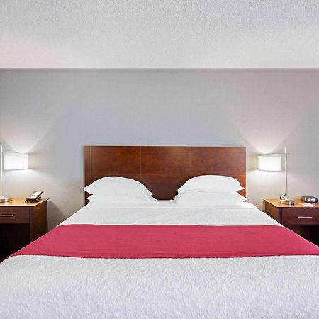 Ramada By Wyndham Bowling Green Exterior photo