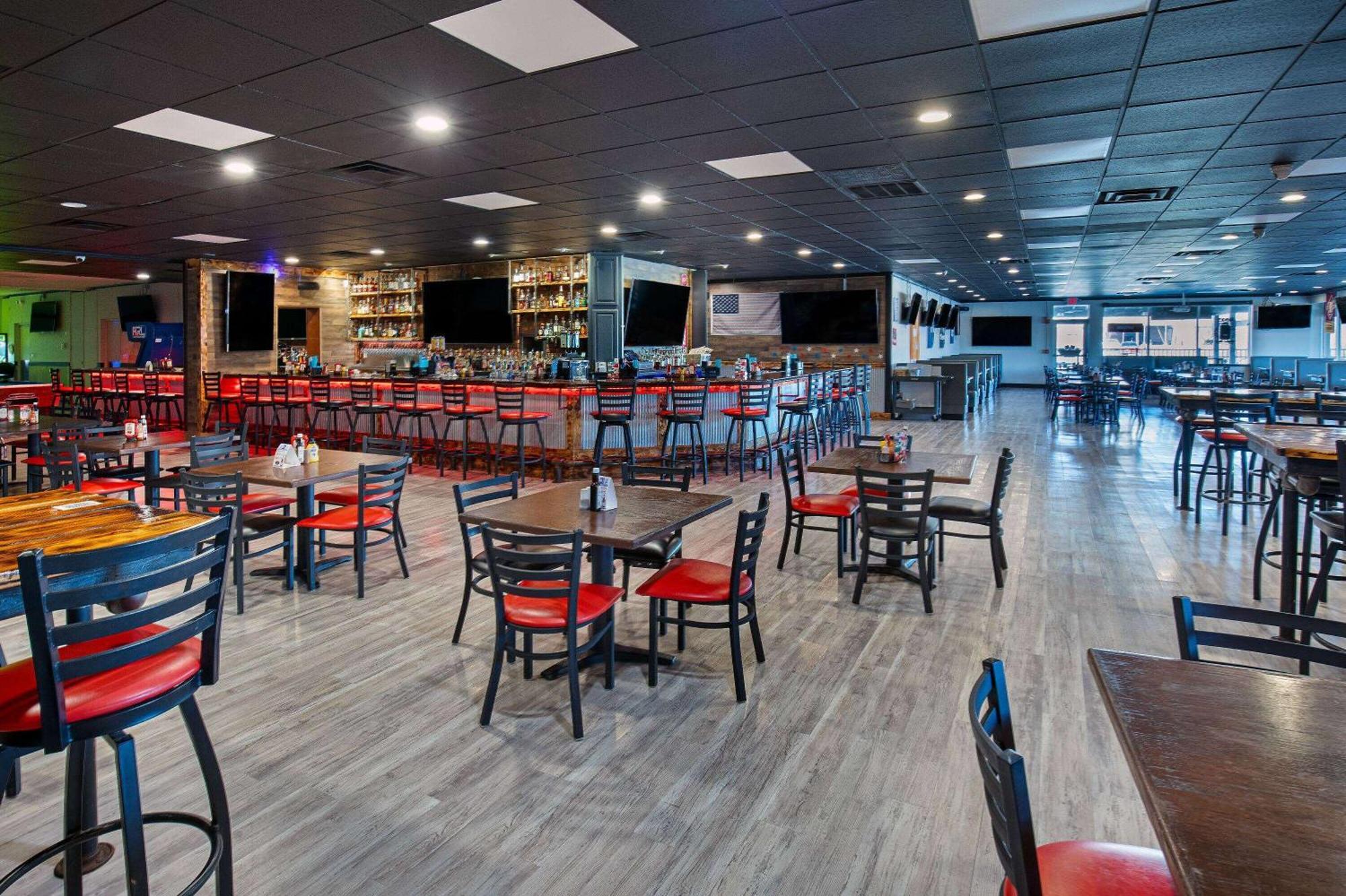 Ramada By Wyndham Bowling Green Exterior photo